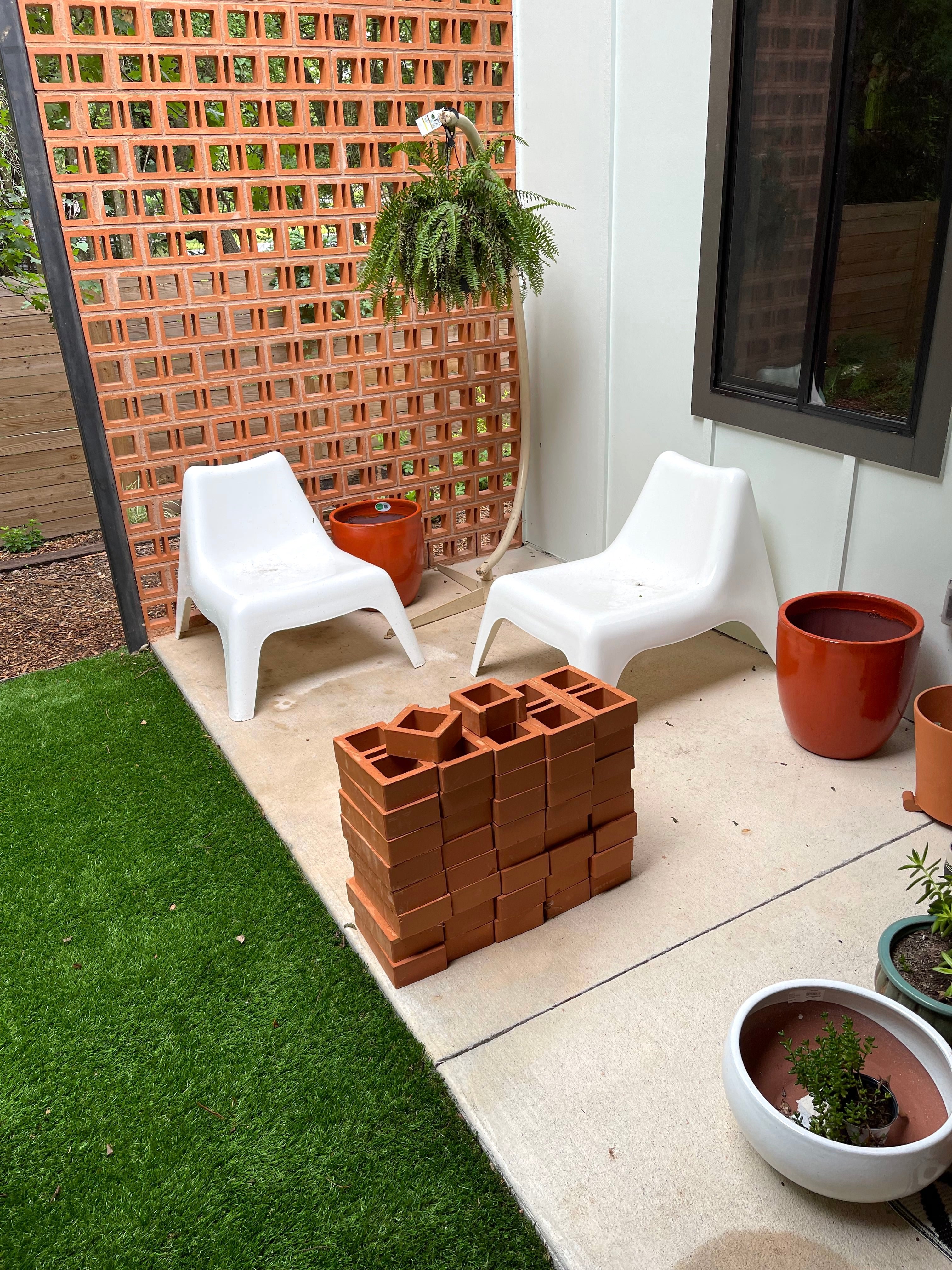 CUBO BREEZE BLOCKS INSTALLATION