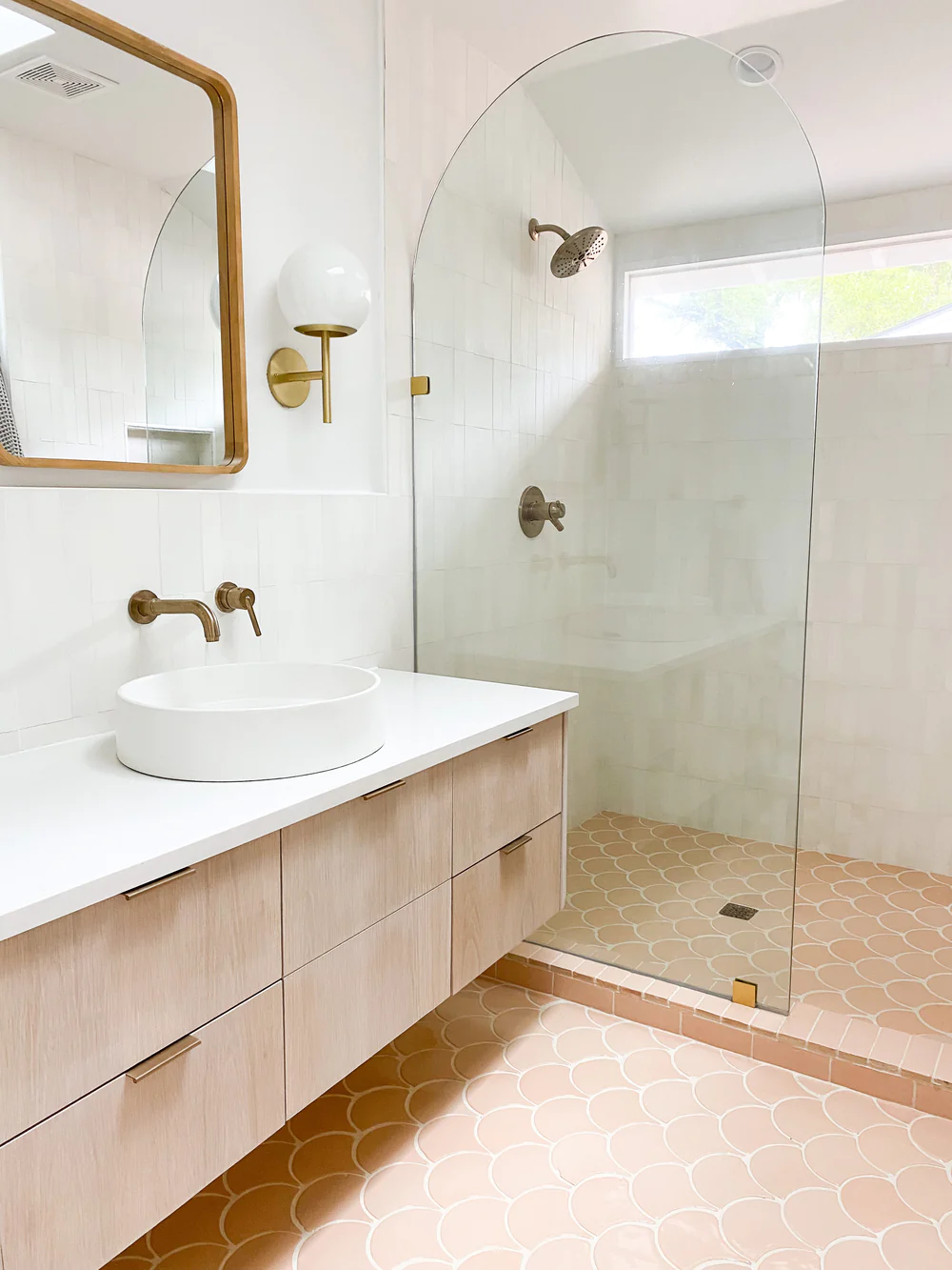 Modern bathroom design with terracotta tiles