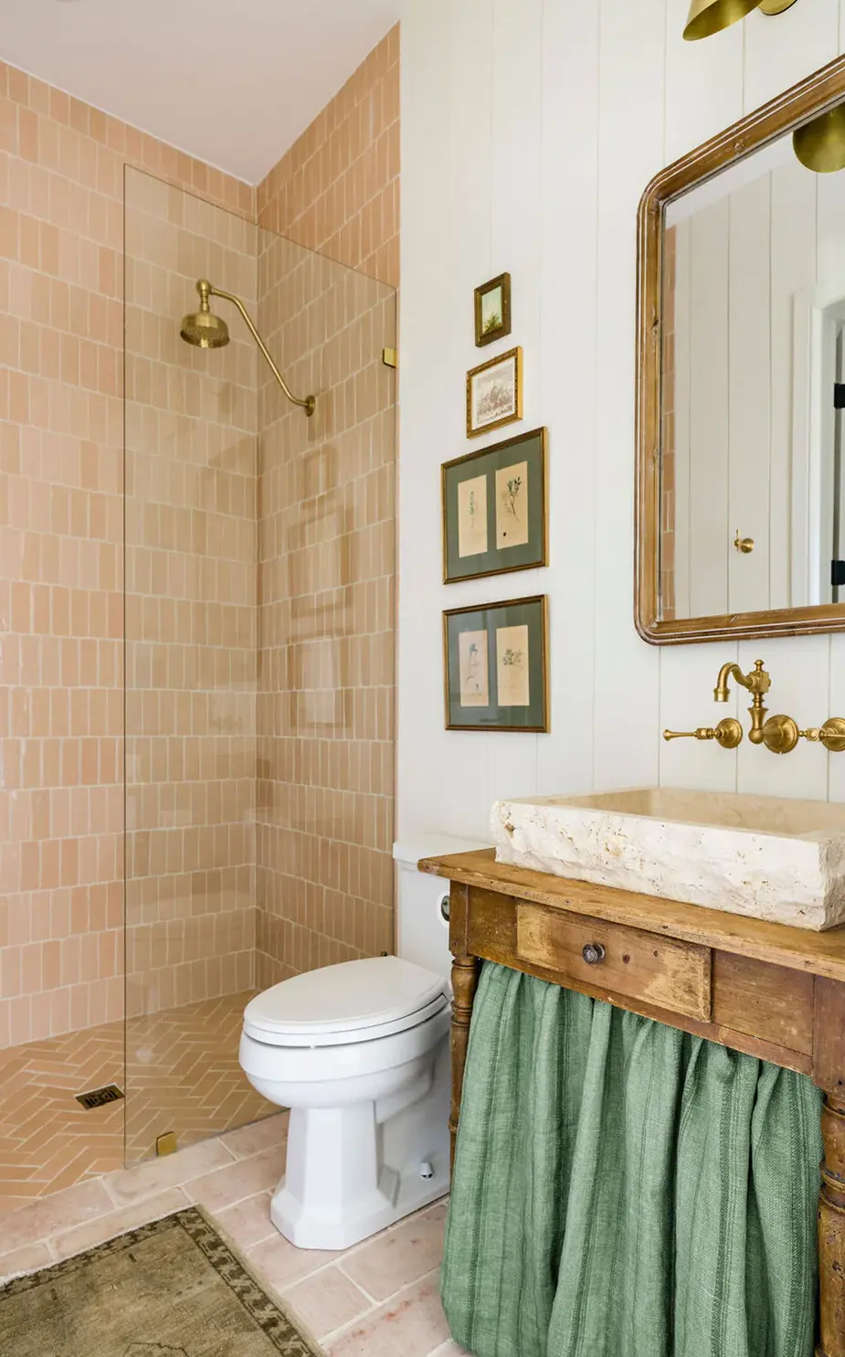 Modern bathroom design with terracotta tiles