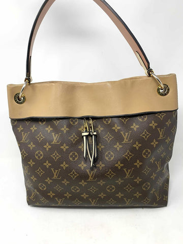 Louis Vuitton Tuileries Besace Hobo Bag