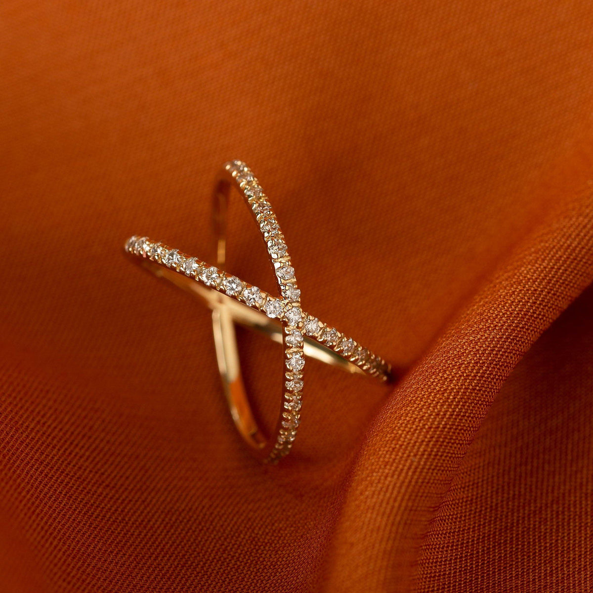 Micro Pavé Diamond Criss-Cross X Ring - 18K Rose Gold – Zina Tahiri, Inc
