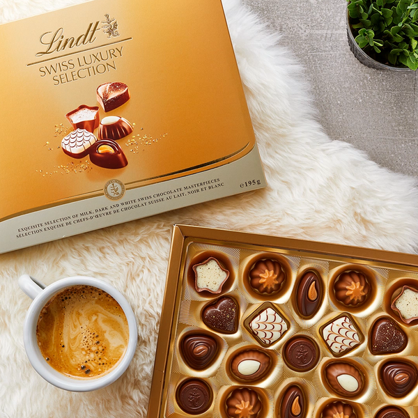 Lindt Swiss Luxury Selection Assorted Pralines Box 195g Lindt Chocolate Canada 6617