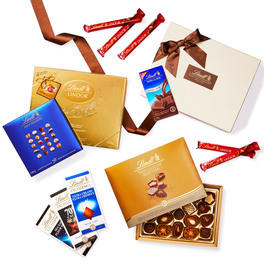 Lindt Family Favourites Gift Box 1135g (Delivery Only