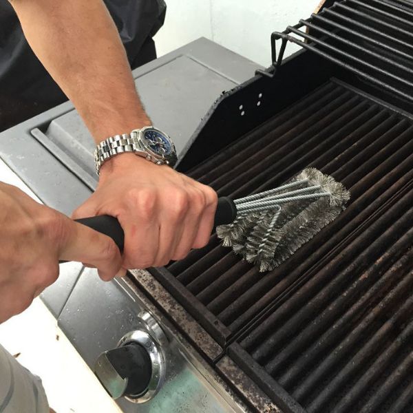 brosse grille barbecue