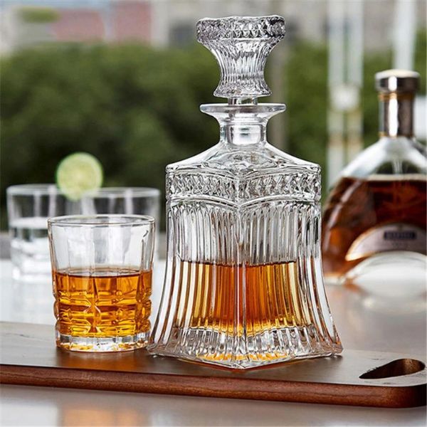 carafe à whisky globe