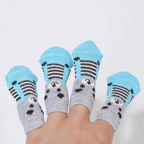 chaussettes pour chat pratique.jpg