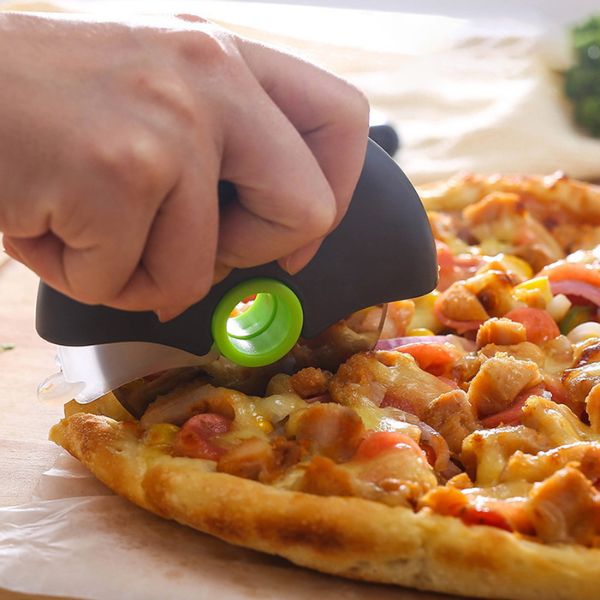 coupe pizza en acier inoxydable