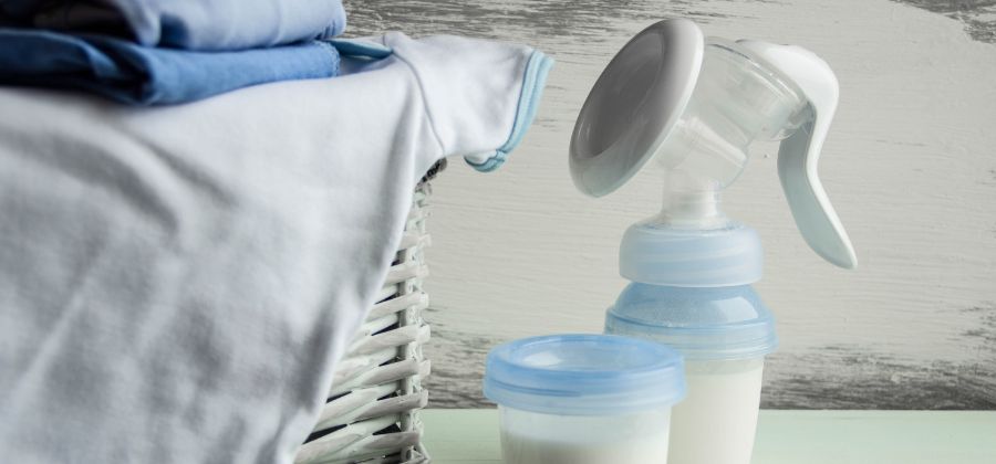 Maternité : ce tire-lait discret va faciliter la vie des jeunes mamans
