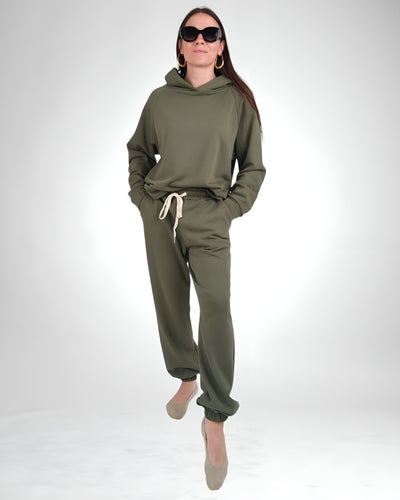 TUTA BASIC<br>Look chic e comodo