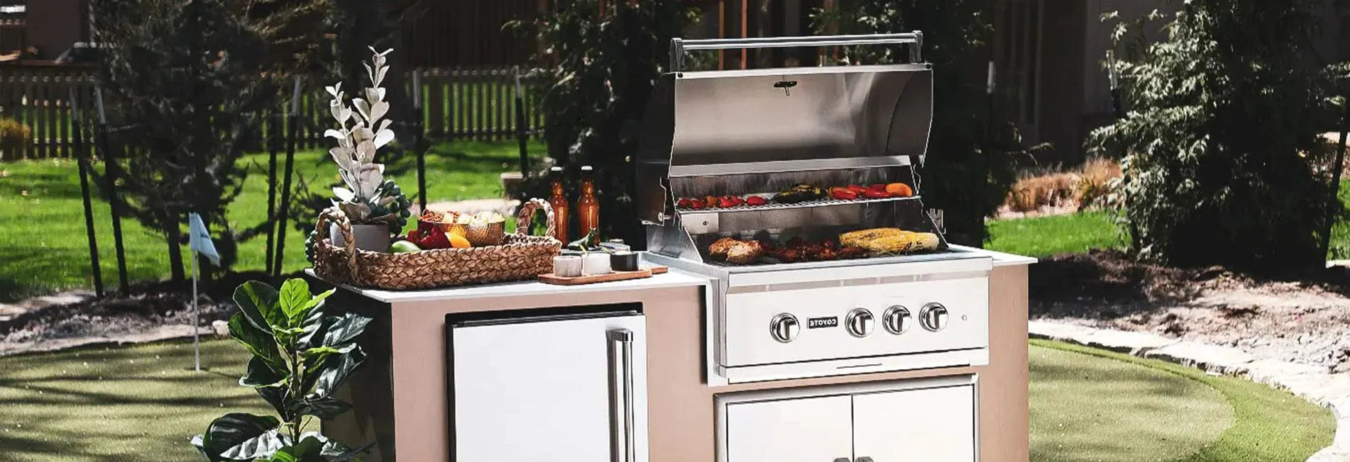 Coyote Outdoor Living specializes in the design, development, and production of high quality outdoor kitchen equipment.