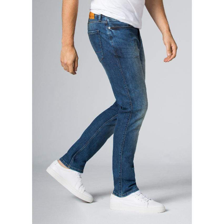 DUER - Performance Denim Relaxed Jeans | Australia - Men's Jeans ...