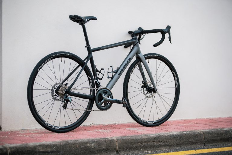 vitus carbon road bike