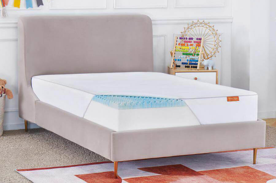 2-inch Gel Memory Foam Mattress Topper with Waterproof Mattress