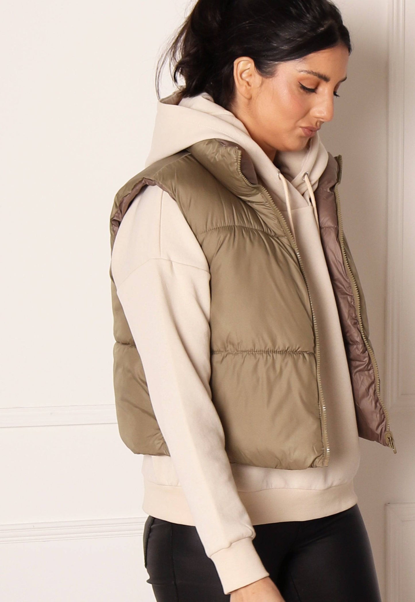 ONLY Ricky Reversible Cropped Puffer Gilet in Khaki - concretebartops