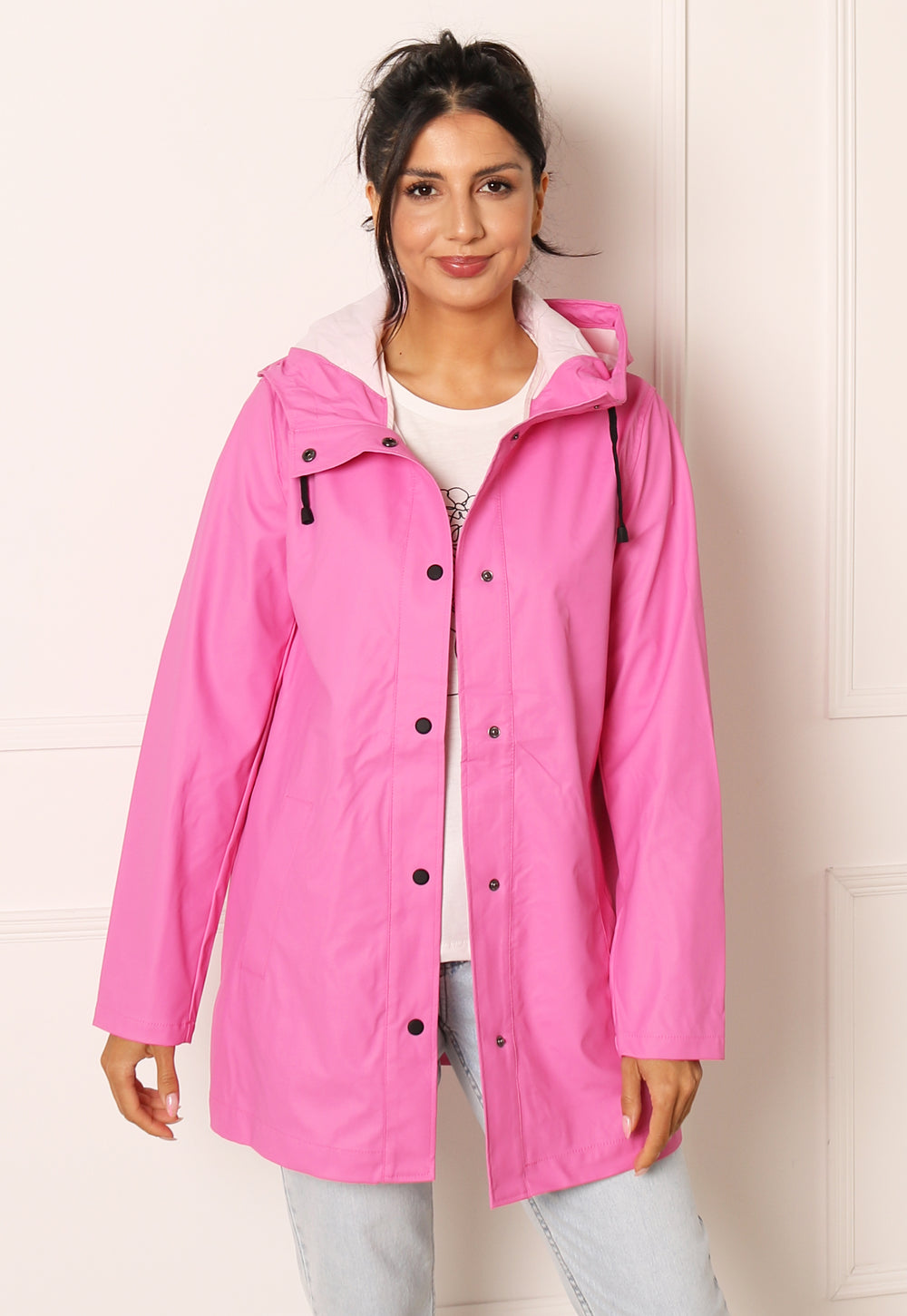 ALLEEN Ellen rubberen matte regenjas met capuchon Mac in roze | ALLEEN voor One Nation Clothing, gele, matte waterdichte regenjas anorak Mac-jack