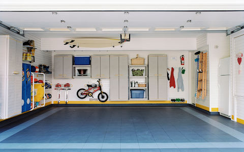 garage with things hanging on walls