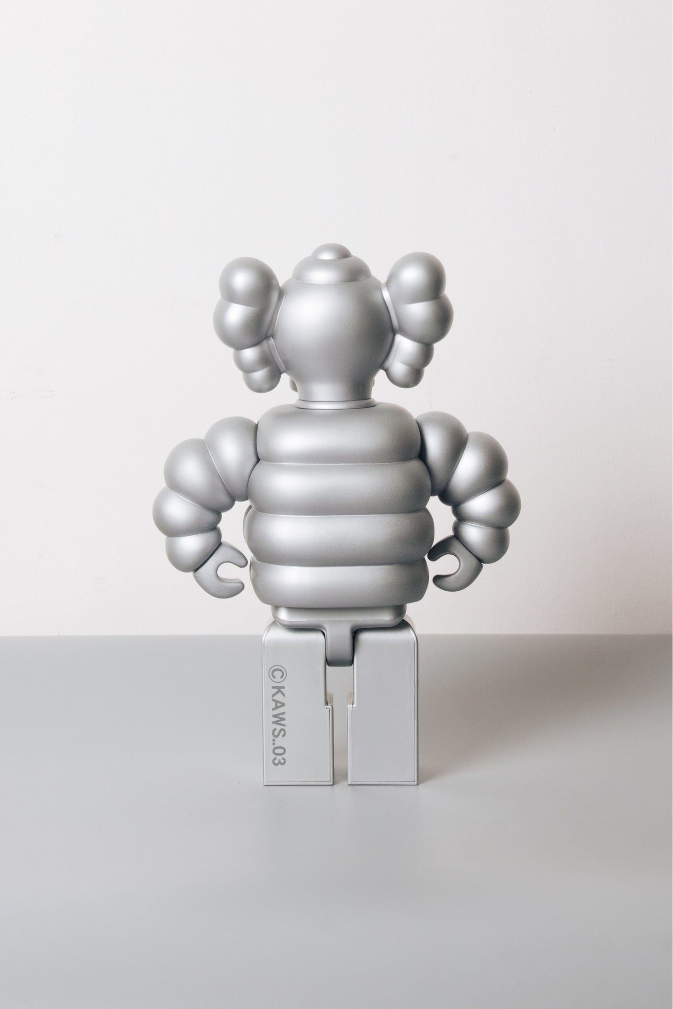 HECTIC ✕ MEDICOM TOY ✕ KAWS キューブリック - burnet.com.ar