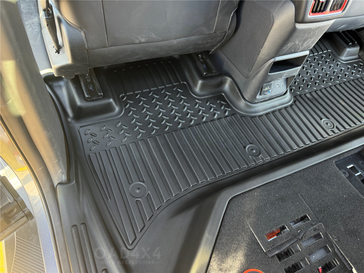 Custom-fit 7D TPE floor mats for BYD Shark 6 2025
