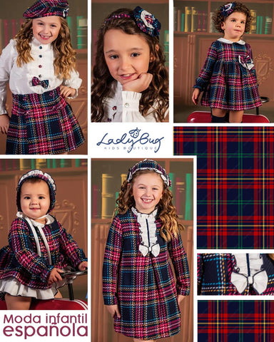 Cuadros, el diseño no puede faltarte en Vestidos Infantiles para Navidad. | LadybugMX