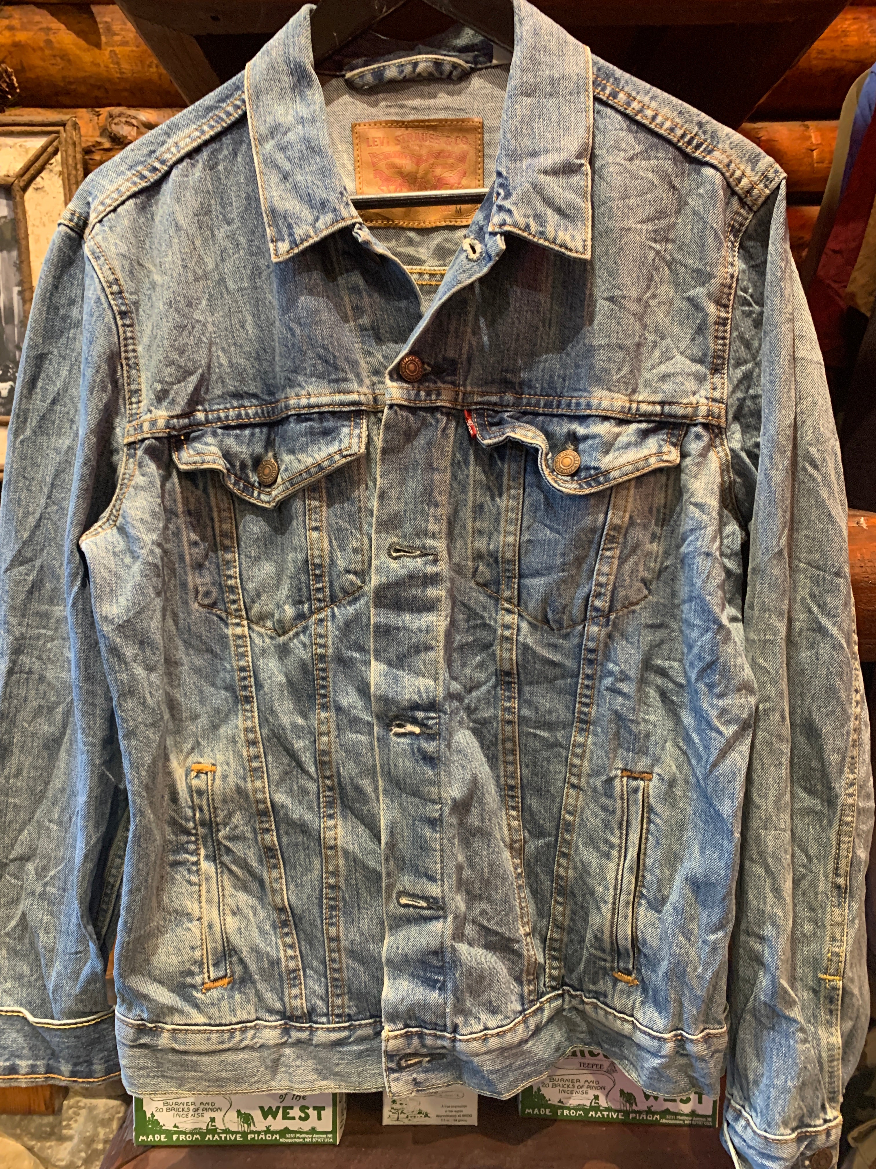 8. Vintage Levis Trucker Jacket, Medium – Midwest Trader