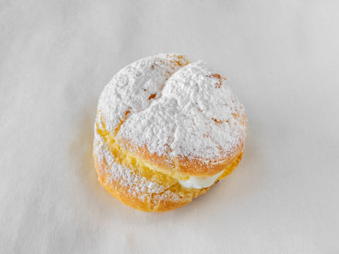 fresh made cream puffs in Phoenix.