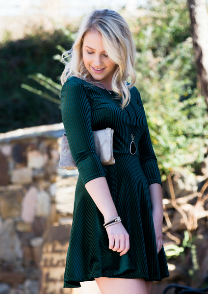 How To Style a Green Party Dress For Christmas