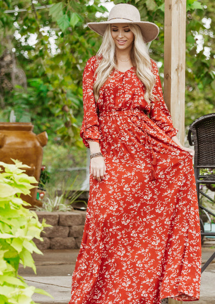 How To Style a Rusty Floral Bohemian Dress for Fall – Siloe
