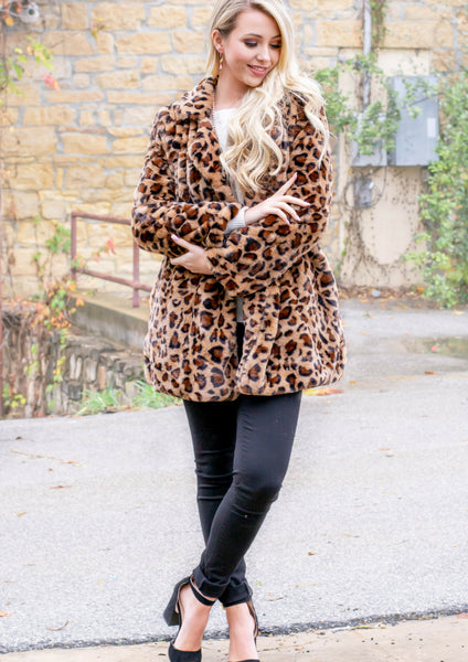 how to style a white ruffle sweater & leopard print coat for a thanksgiving outfit