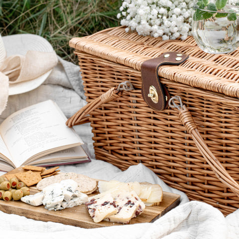 The Most Romantic Picnic Ideas for a Lockdown Valentine's Day - Grant's  Bakery