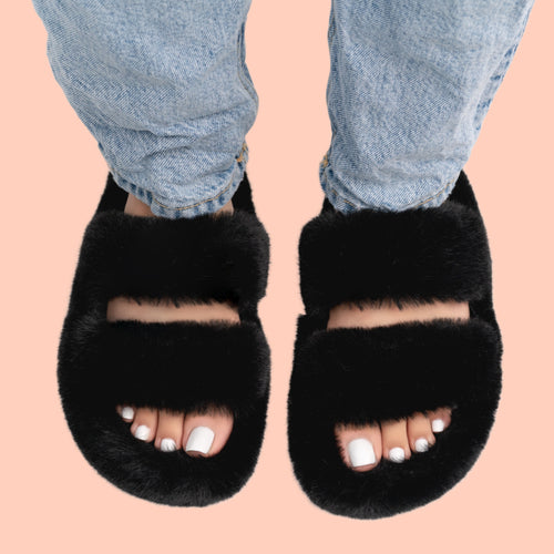 Home – Tagged "slippers"–