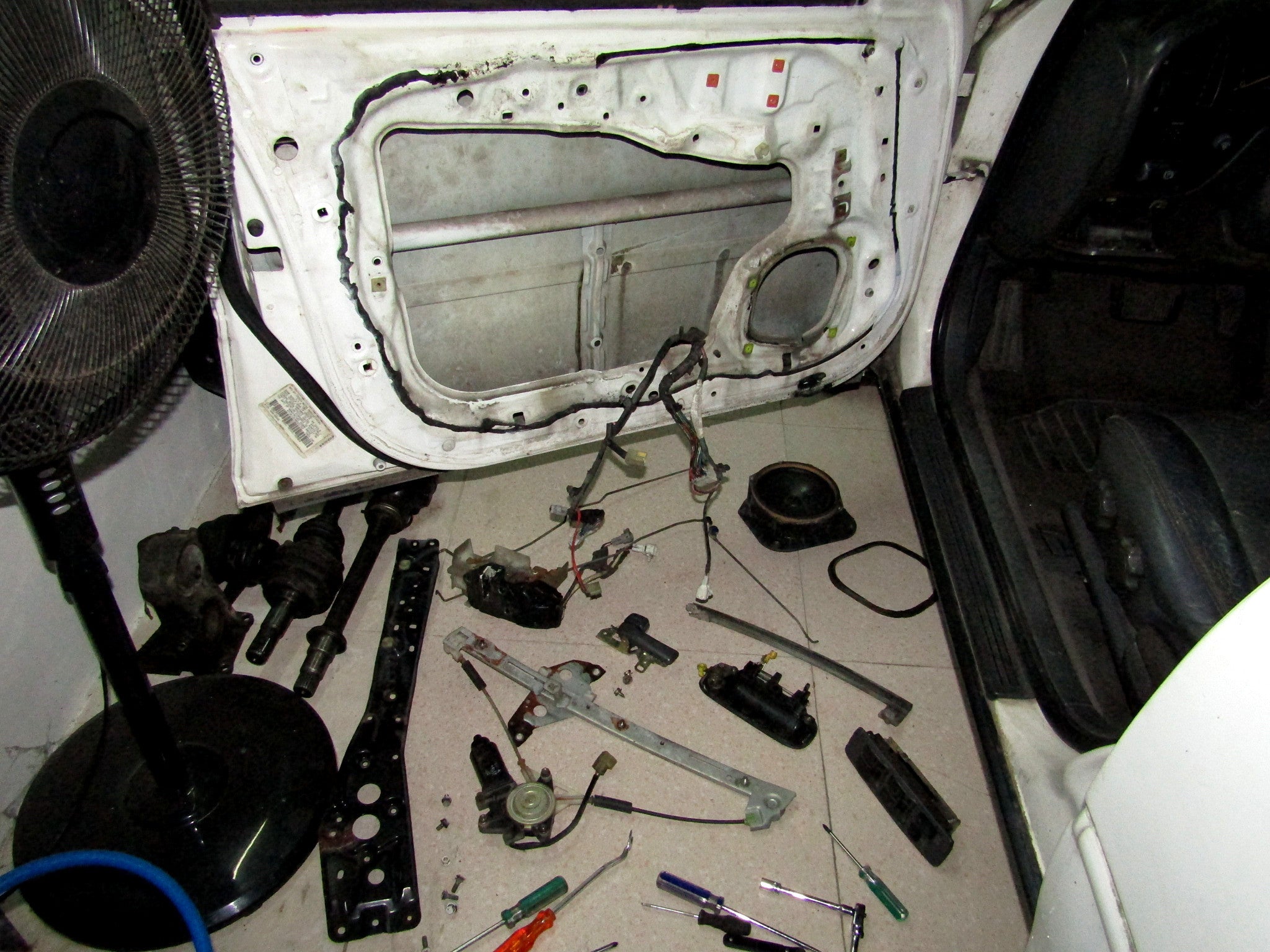 1992 Camry door disassemble