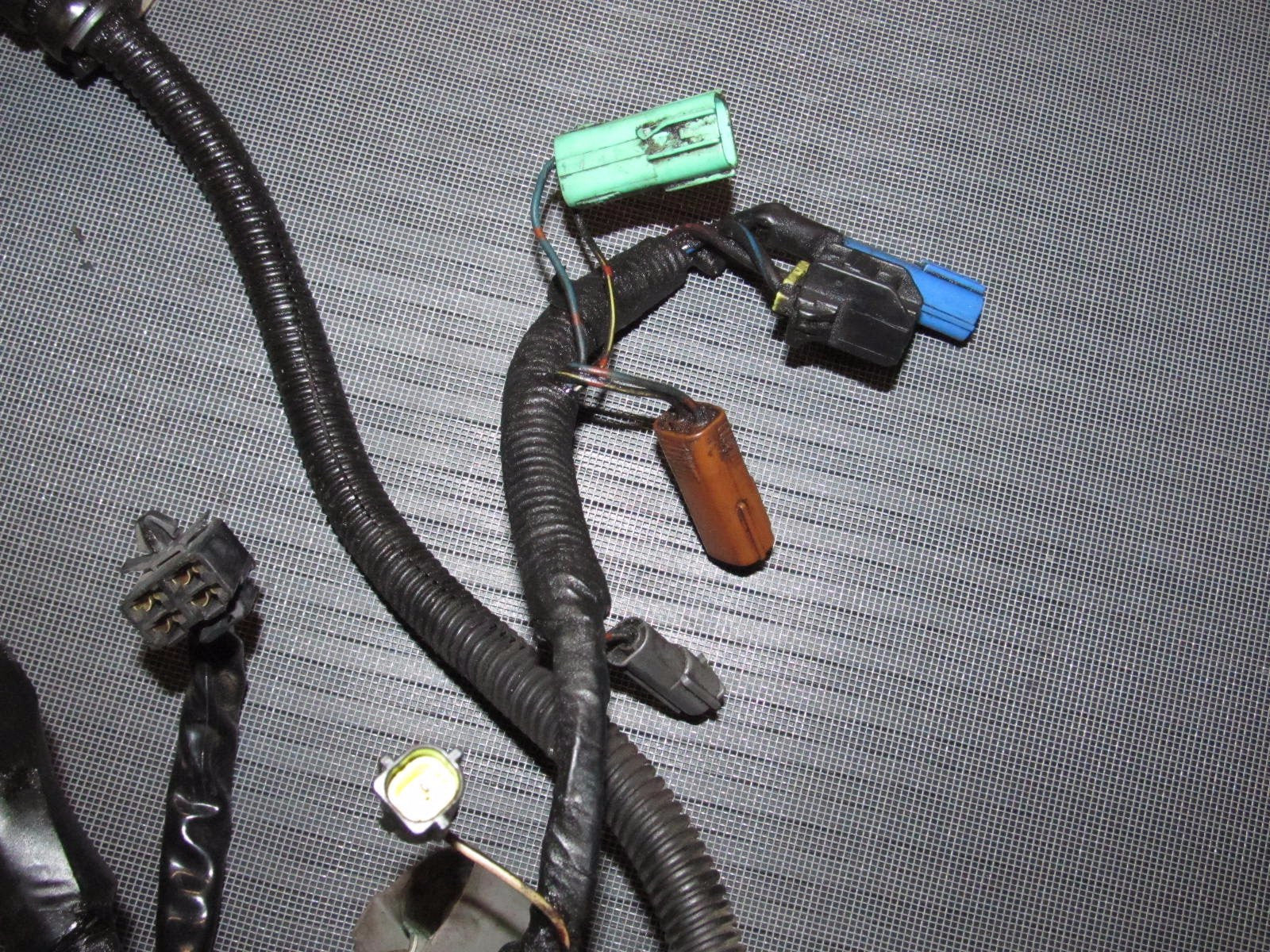 90-93 Mazda Miata OEM Engine Wiring Harness – Autopartone.com