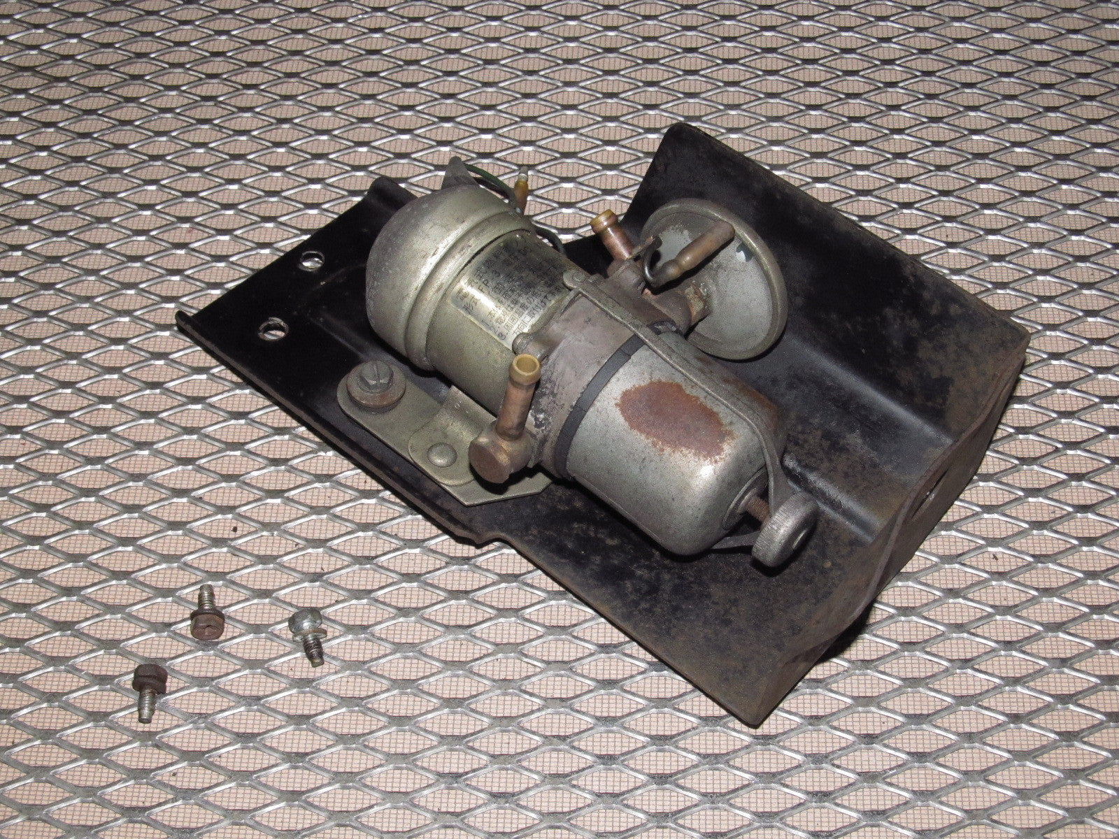 72 73 Datsun 240z Oem Fuel Pump