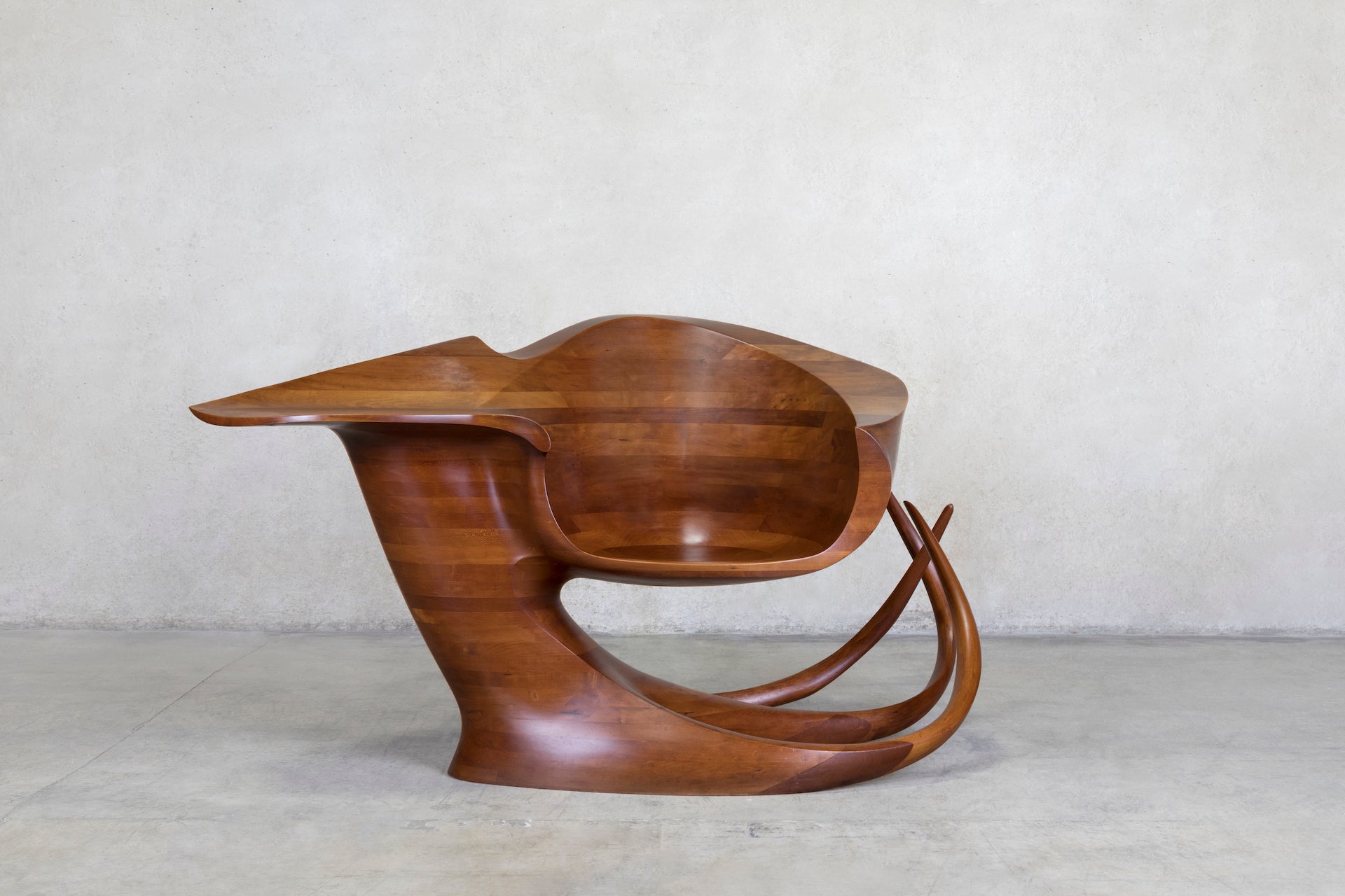 Wendell Castle Squid Chair with Table (1966); Photo by by Daniel Kukla; courtesy of Friedman Benda and Wendell Castle Inc. 