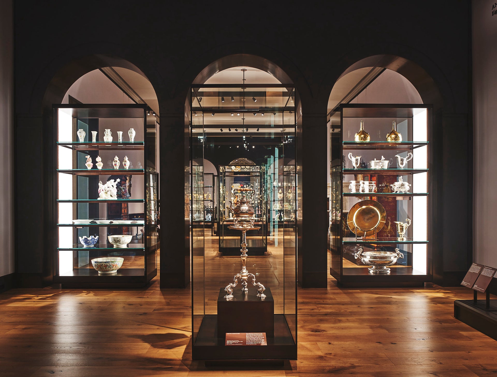 The British Galleries at the Metropolitan Museum of Art in New York, revamped by Roman and Williams in 2020. Photo © Adrian Gaut