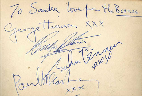 Blaue Autogramme der Beatles zum Verkauf bei Chiswick Auctions