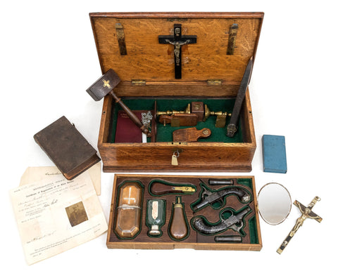 Victorian vampire slaying kit to sell at Hanson Auctions