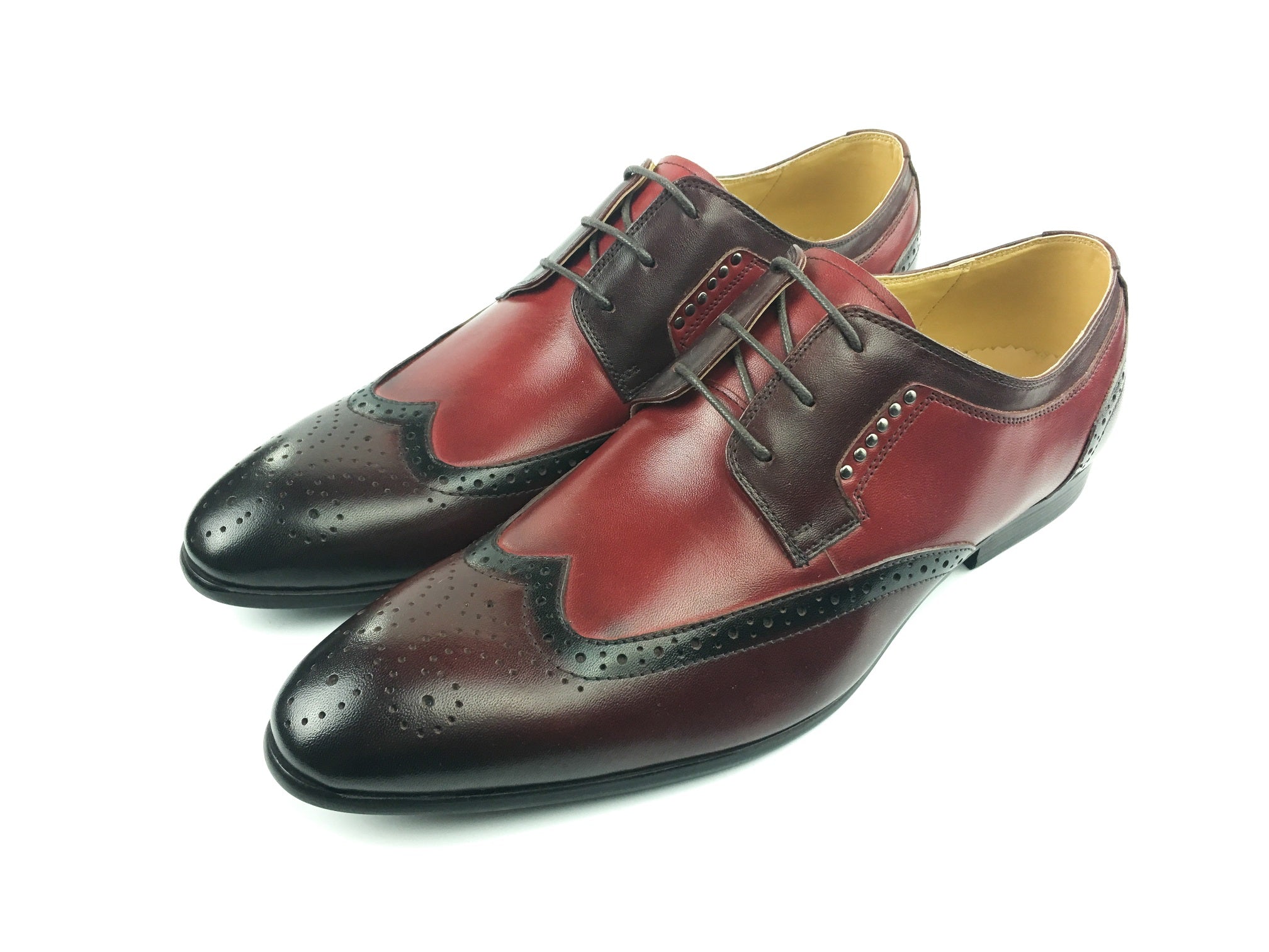 wingtip derby brogue