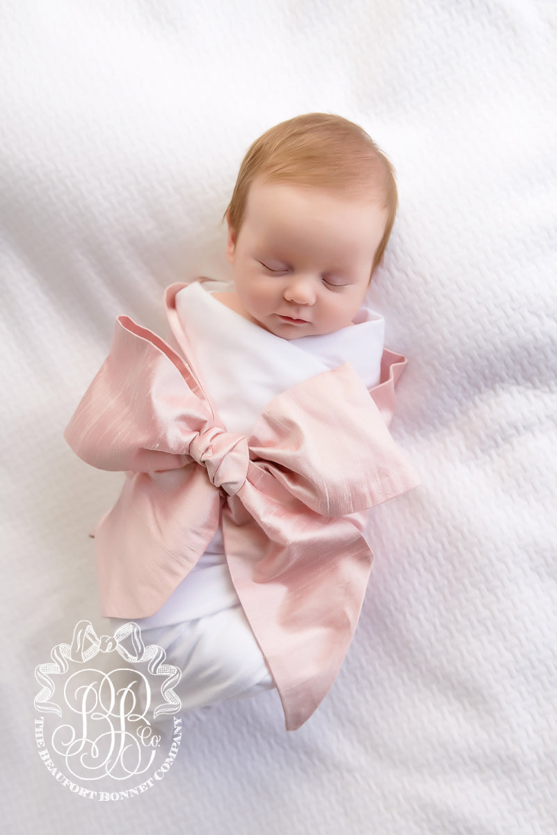 swaddle and bow