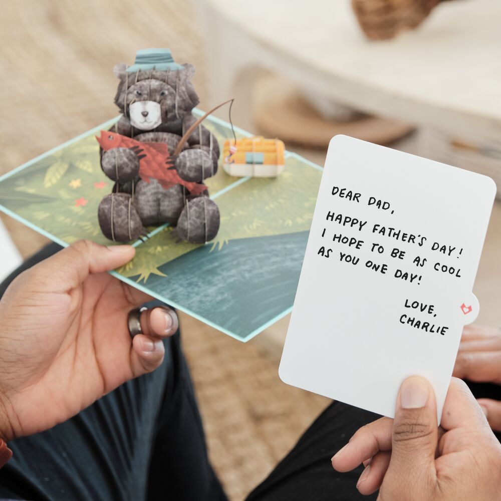 Father’s Day Fishing Bear Pop-Up Card
            pop up card