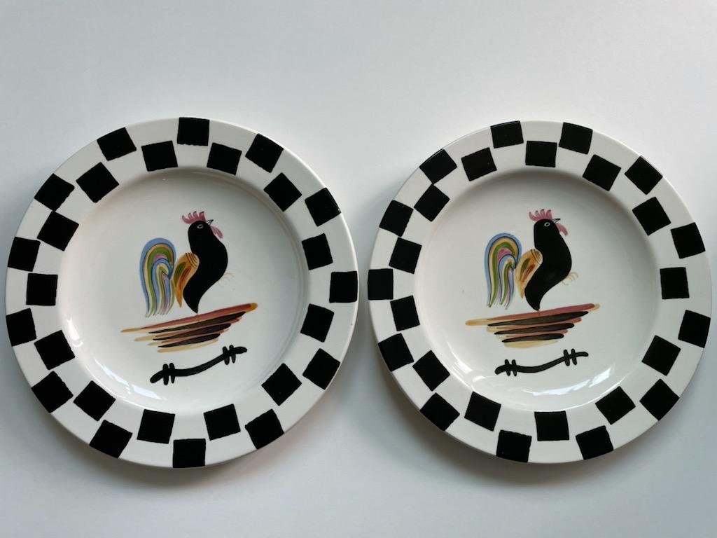 rooster design dinnerware