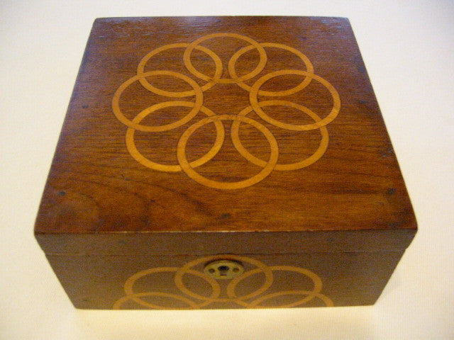 mahogany jewelry box