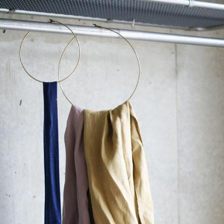 Brass Circle Hanger Medium – Miss Arthur