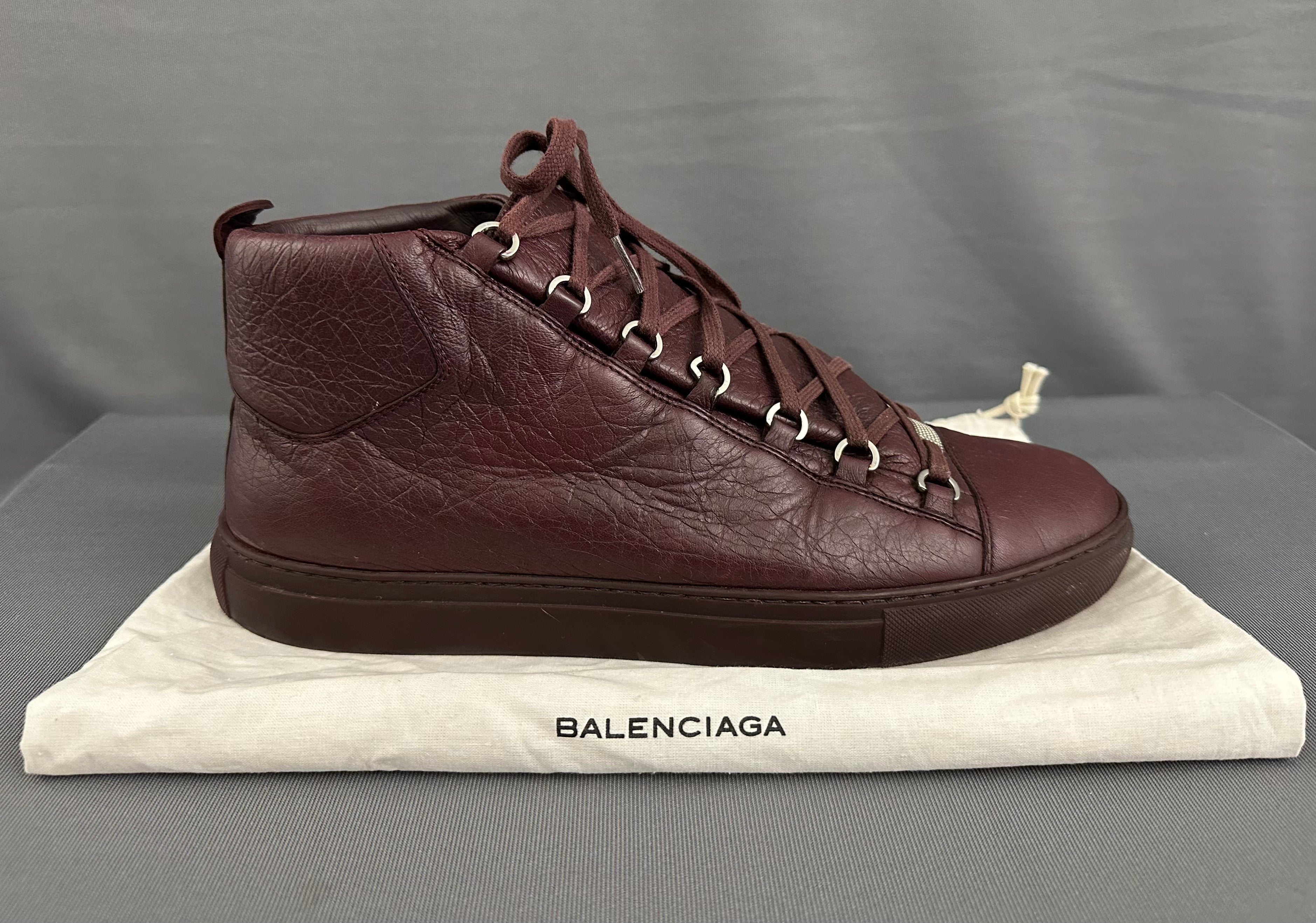 Balenciaga Arena sneakers in white leather  DOWNTOWN UPTOWN Genève