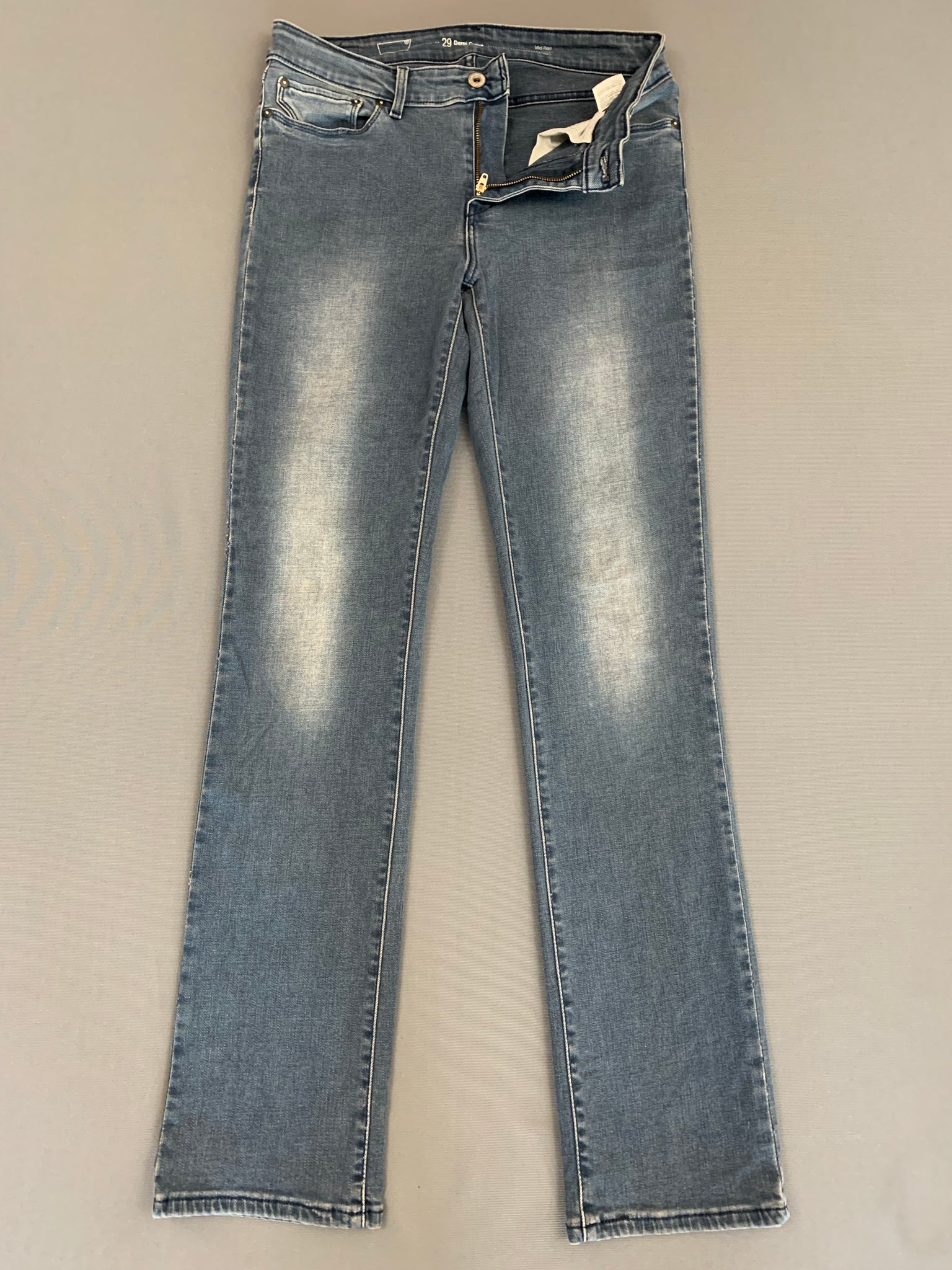 LEVI STRAUSS & Co Blue Denim LEVI'S DEMI CURVE JEANS Waist 29