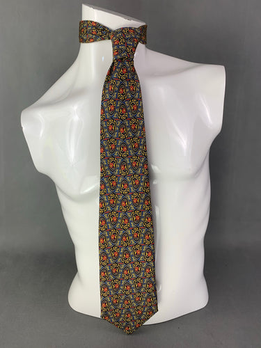 AQUASCUTUM London 100 SILK TIE Made in England fairytale