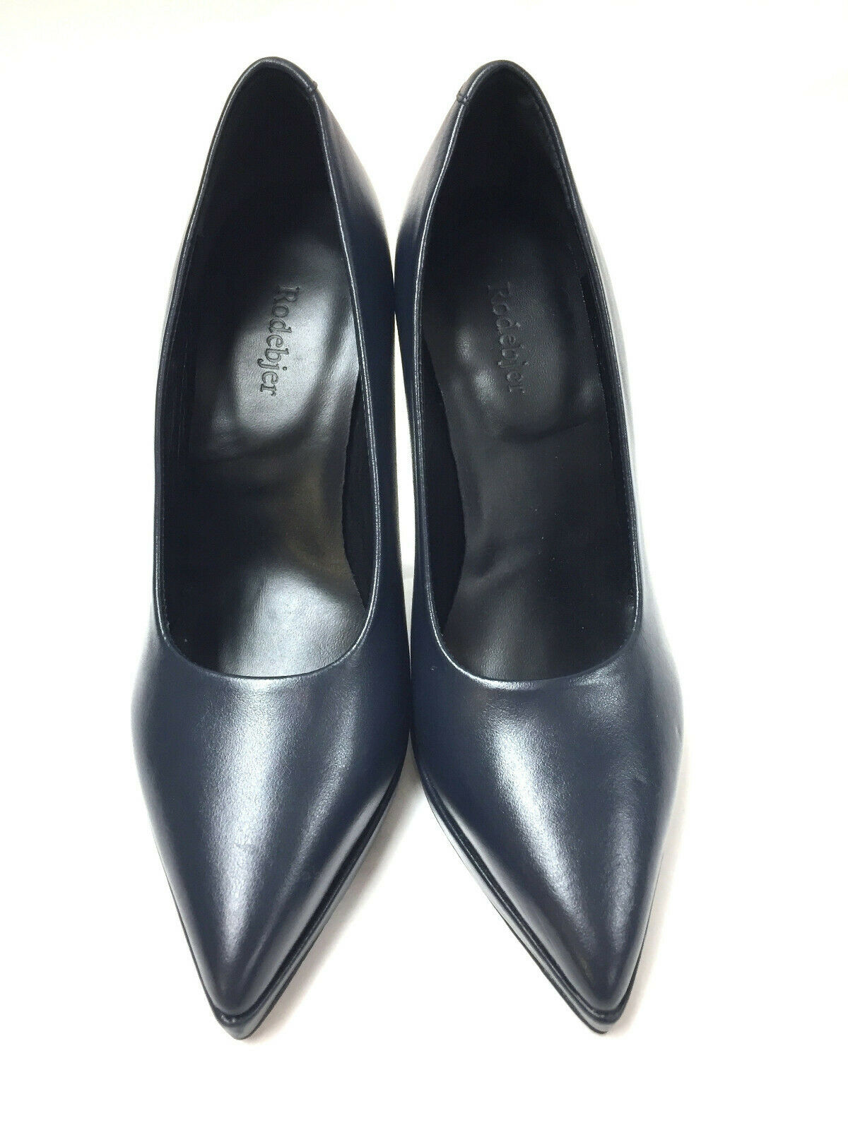 navy blue leather pumps