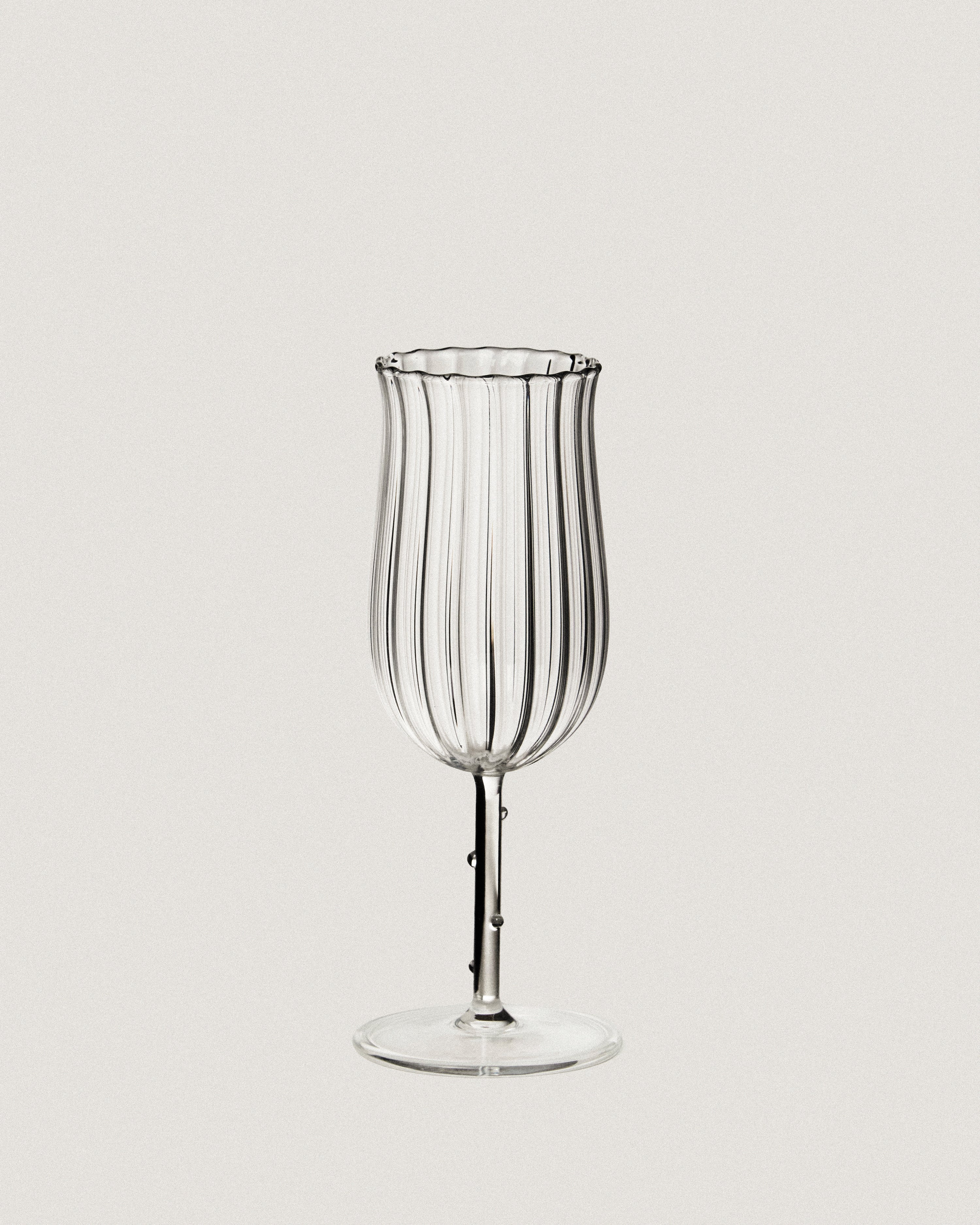Tulip Wine Glass
