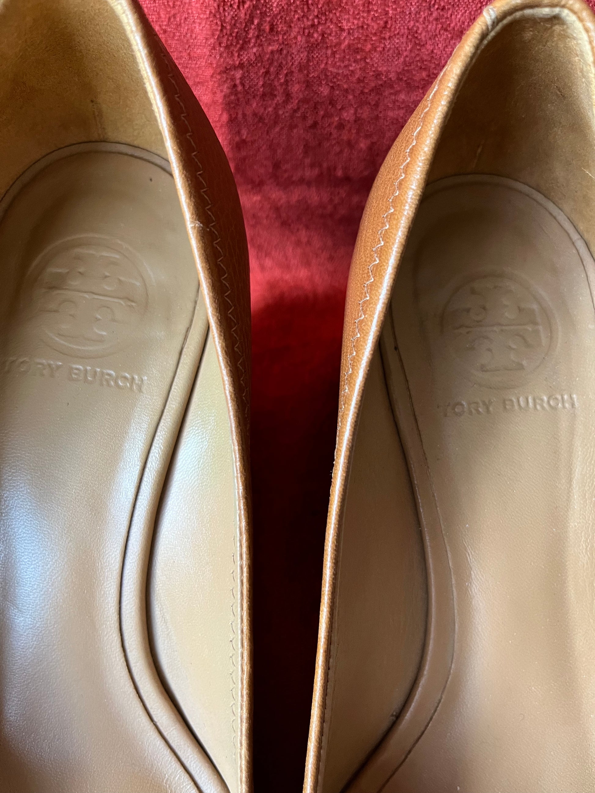 Tory Burch Brown Leather Julianne Peep Toe Wedge Heels-Size 8M –  CommunityWorx
