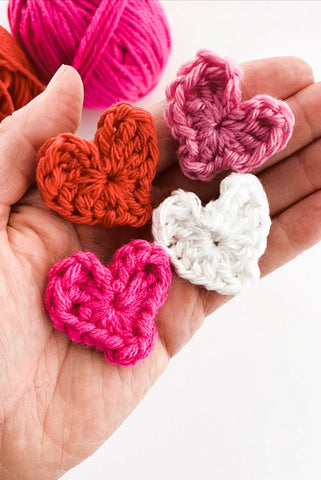 Mini crochet hearts for cancer patients